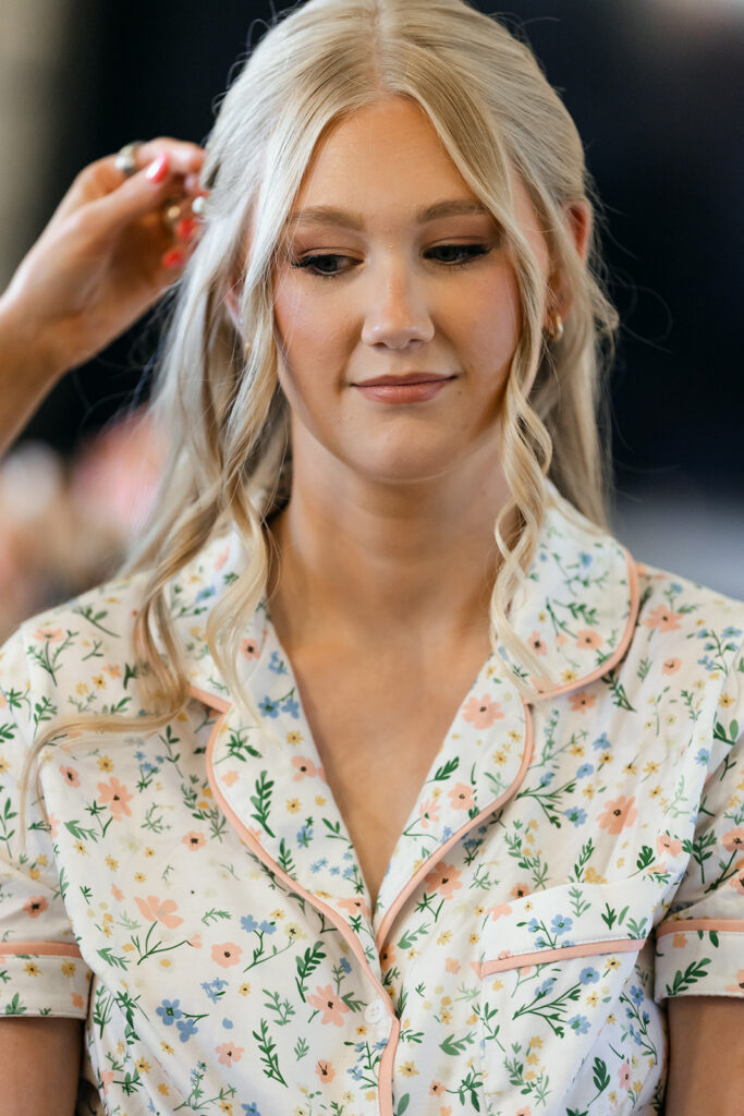 Getting ready of the bride