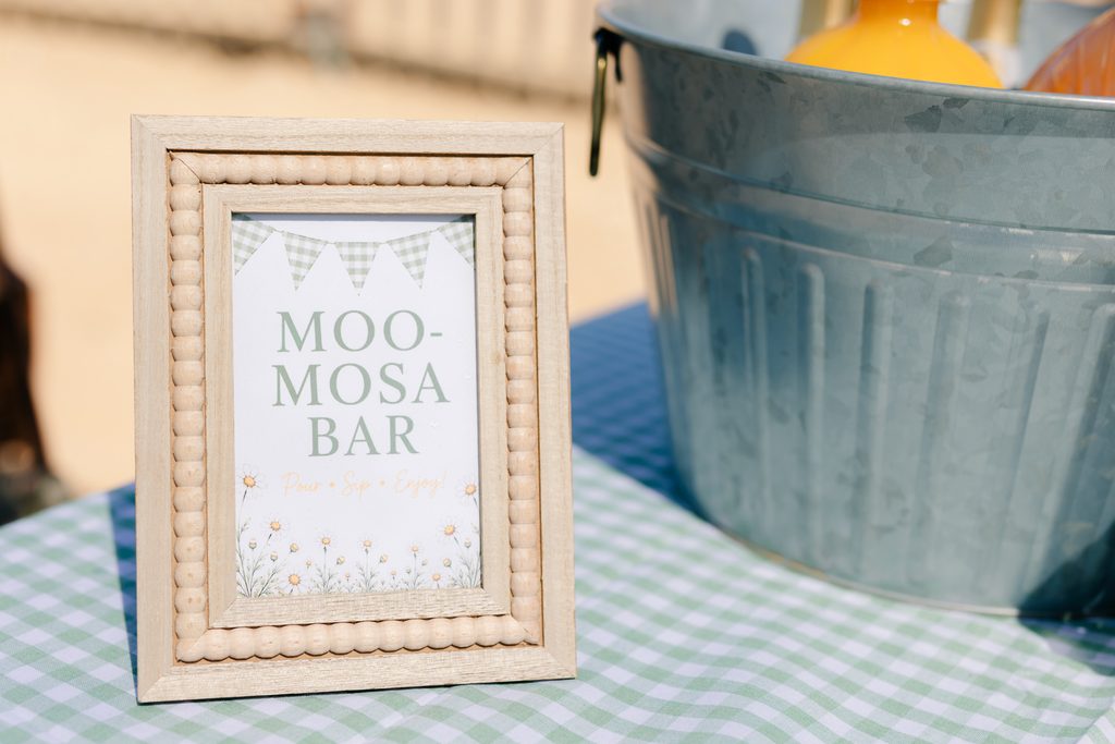 Farm themed details at The Happy Heart Haven Farm